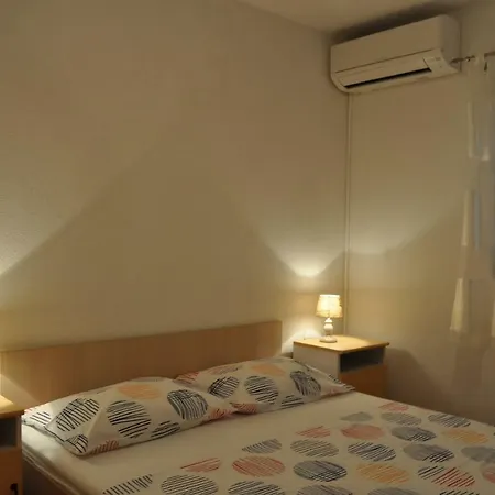 Ljubica Ljuban Apartment *