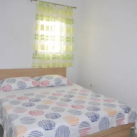 Ljubica Ljuban Apartment *